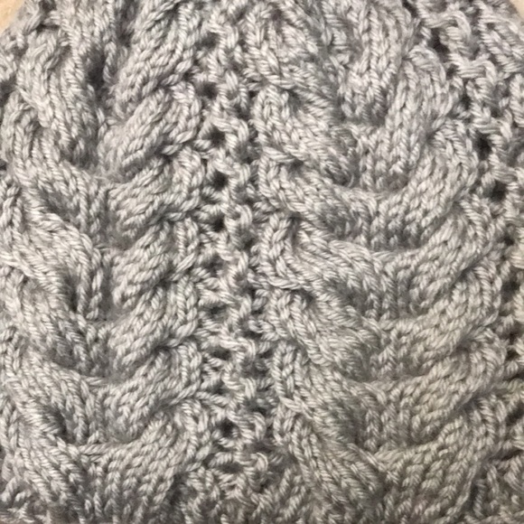 Handmade hat - Picture 2 of 3